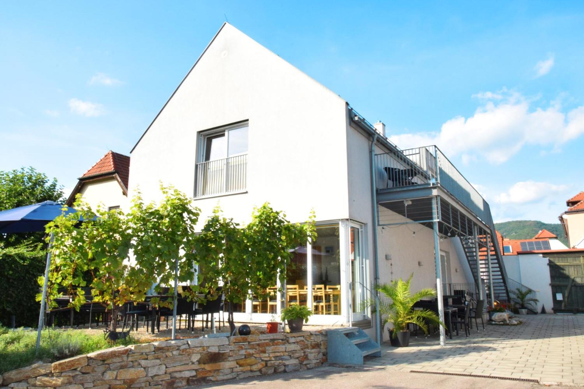 Weingut Baeuerl Apartman Dürnstein Kültér fotó